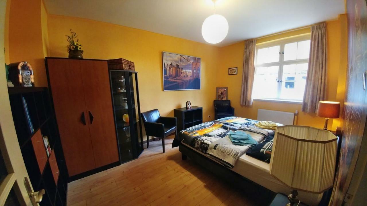 Historische Schule "Ferienwohnung Pauline" I&Ii Stobnitz Bagian luar foto